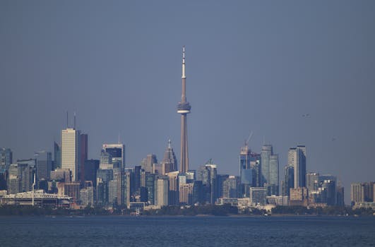 Tower Jewel Shangri La Toronto Jewel Over Canadian Horizon